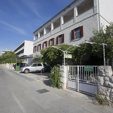 Lejlighed Lukrecia *